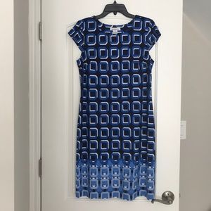 Liz Claiborne Blue With Geometric Print Shift Dress size M